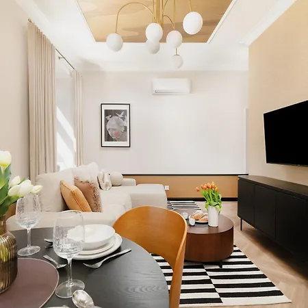 Apartment Easy Rent - Nova 1, Brama Krakowska, 24h Check-in