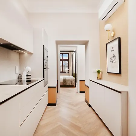 Easy Rent - Nova 1, Brama Krakowska, 24h Check-in *