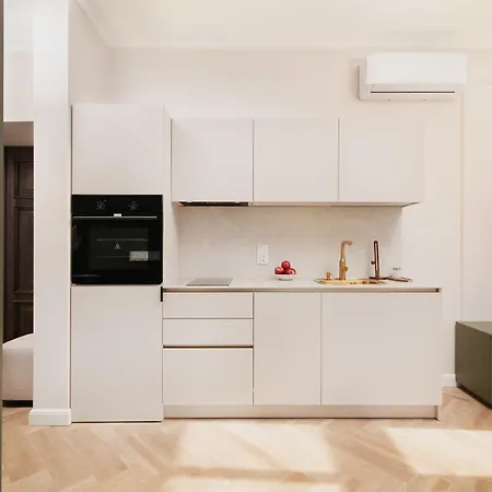 Apartment Easy Rent - Nova 1, Brama Krakowska, 24h Check-in *
